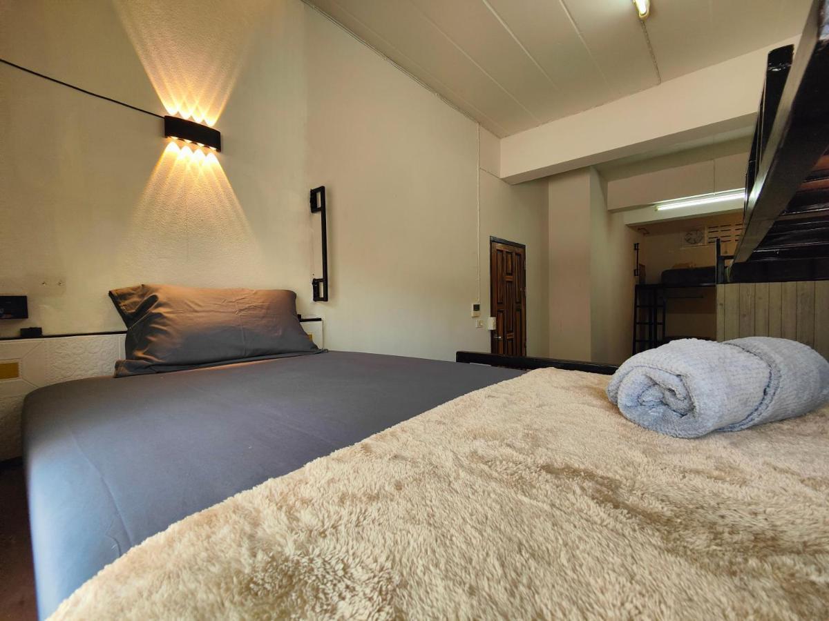 Stay At Moon Hostel Haad Rin Esterno foto